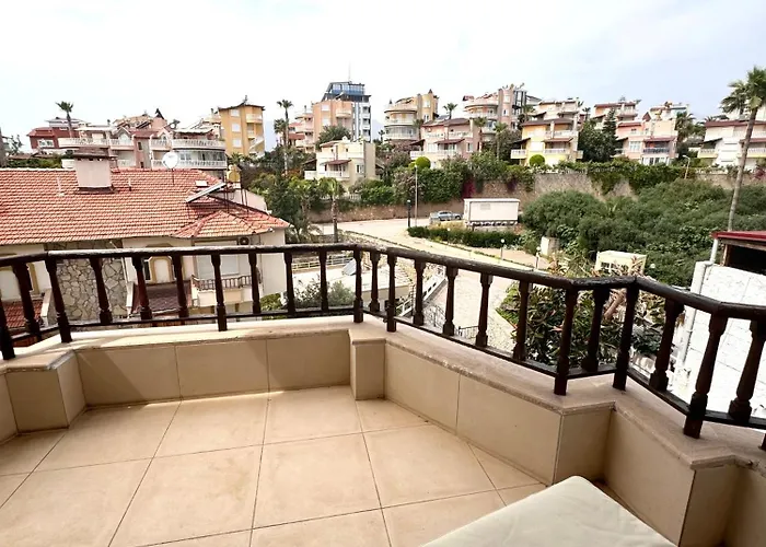 Mit Garten, 500 M Zum Strand, In Der Naehe Der Stadt Villa